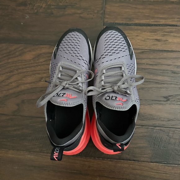 Nike Airmax size 6.5 youth (8 women’s) - Picture 6 of 6